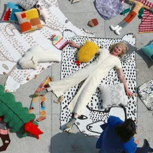 Blankets + Throws>Donna Wilson Bear Shaped Cotton Throw