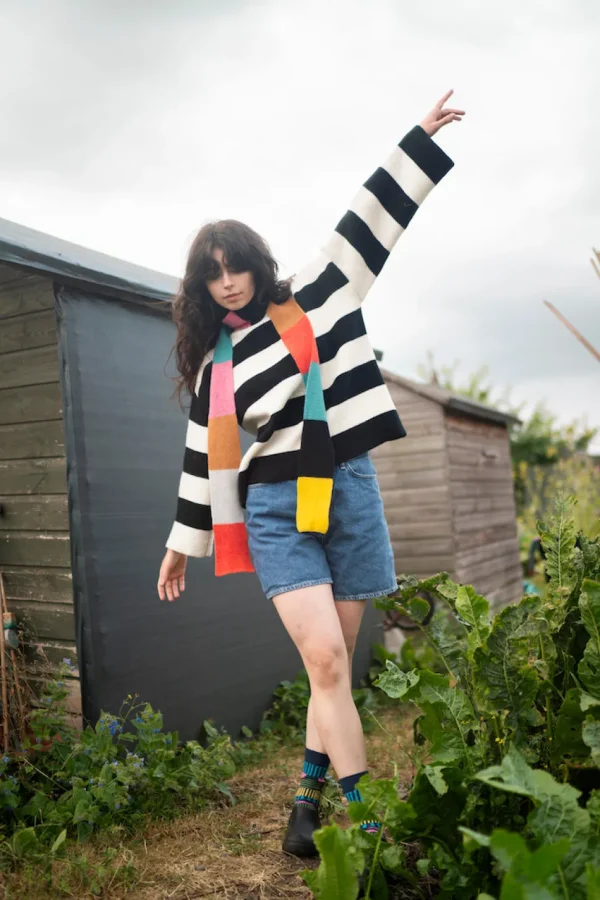 Lambswool Jumpers>Donna Wilson Bella Jumper - Black & White