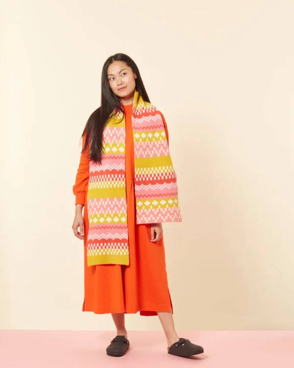 Scarves>Donna Wilson Big Stitch Scarf - Lipstick