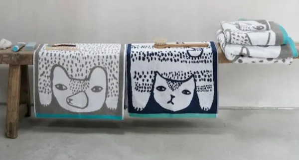 Hand Towels>Donna Wilson Cat Hand Towel