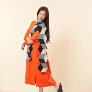 Scarves>Donna Wilson Cube Scarf - Black
