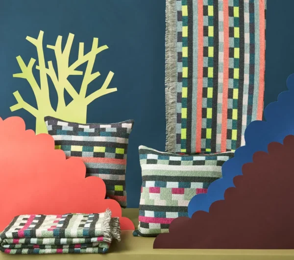 Blankets + Throws>Donna Wilson Glitch Woven Throw - Forest Green