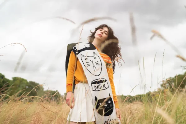 Scarves>Donna Wilson Mog Totem Scarf Black/ White