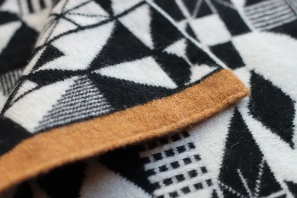 Scarves>Donna Wilson Monoglyph Blanket Scarf - Black