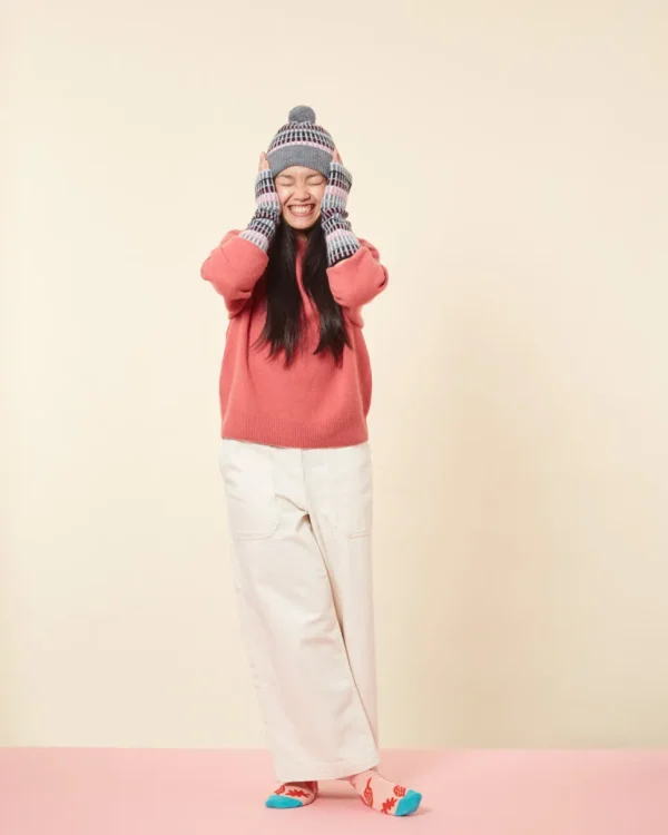 Hats + Arm Warmers>Donna Wilson Shiel Beanie Hat - Tea Rose