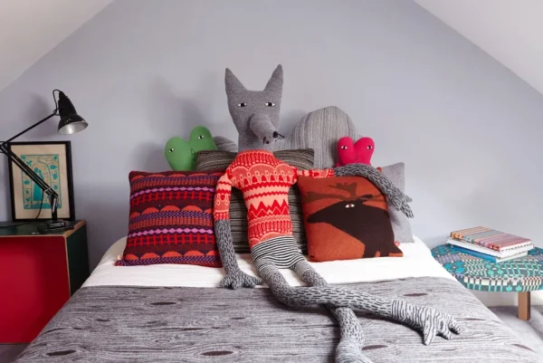 Giant Creatures | Creatures>Donna Wilson XL Giant Creature - Made To Order - Grey Wolf